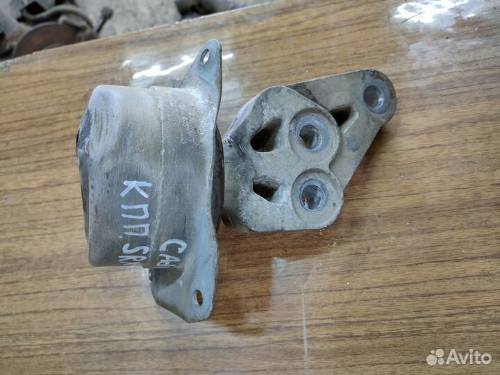 Подушка кпп Cadillac SRX 2