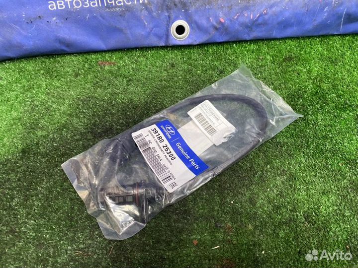 Датчик положения коленвала Hyundai Tucson D4BB