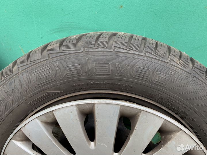 Gislaved NordFrost 100 215/55 R16