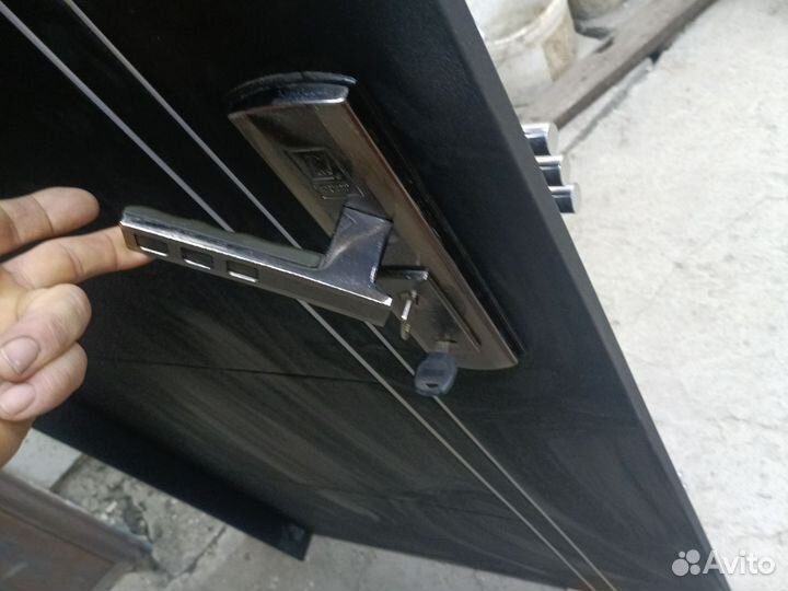 Дверь входная