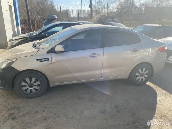 Разбор (б/у Запчасти) Kia Rio 2014