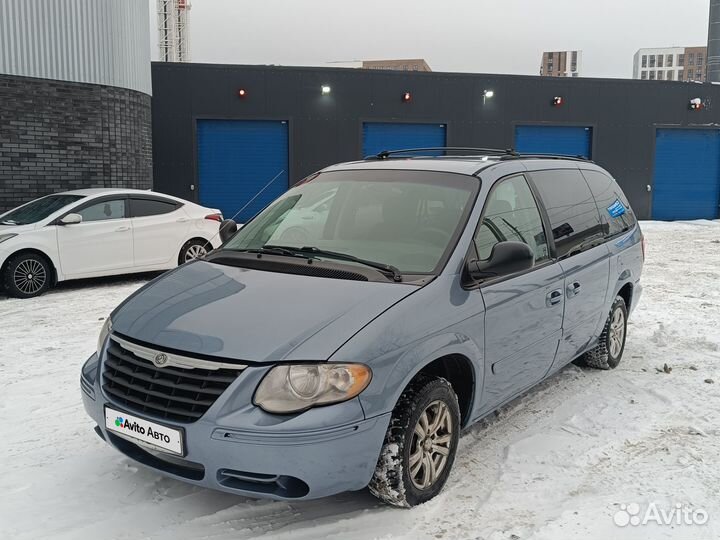Chrysler Town & Country 3.3 AT, 2004, 223 000 км
