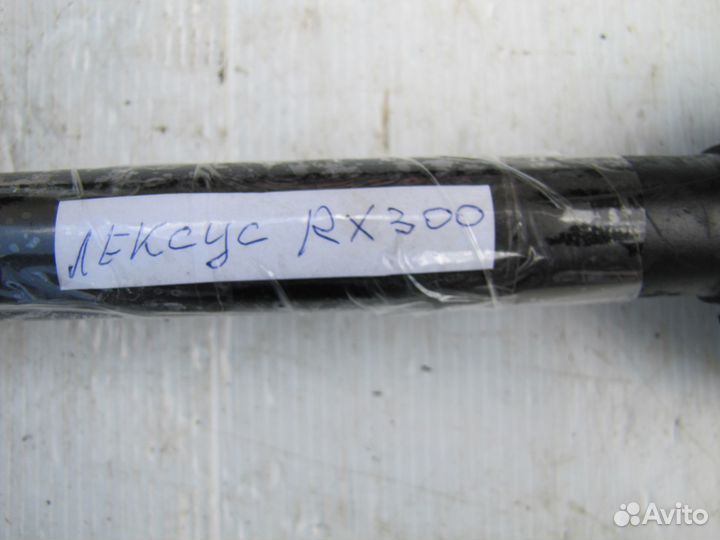 Lexus RX300 полуось