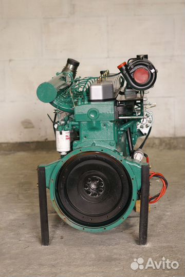 Дизельный двигатель Weifang R6105azld 100кВт