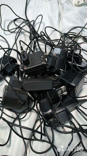 Сетевое зарядное устройство телефона