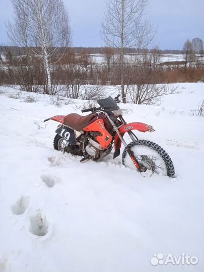 Чезет с 4тактным двс