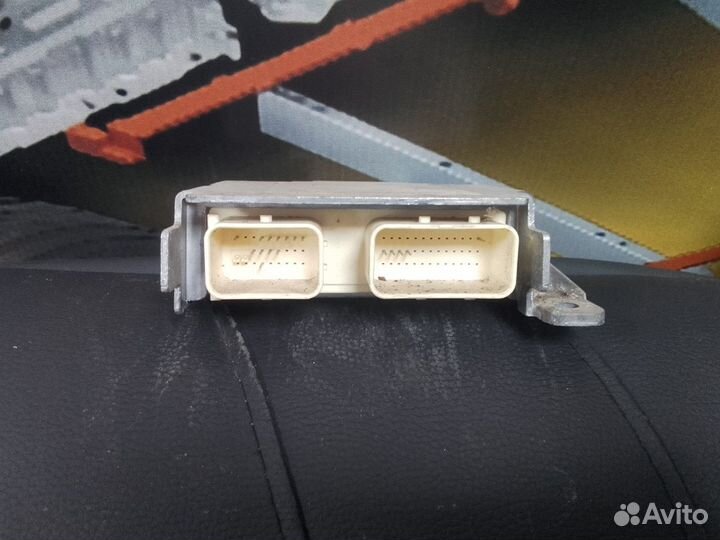 Блок управления SRS Kia Rio III