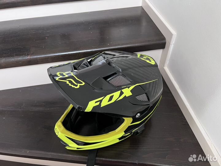 Шлем Fox Carbon