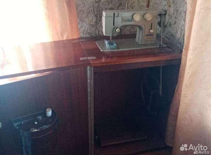 Швейная машина Чайка 3