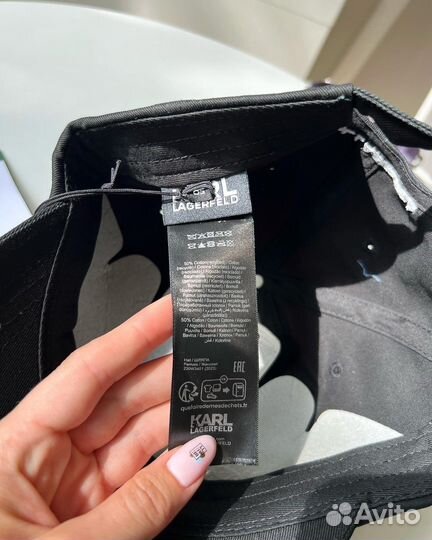 Бейсболка Karl Lagerfeld кепка
