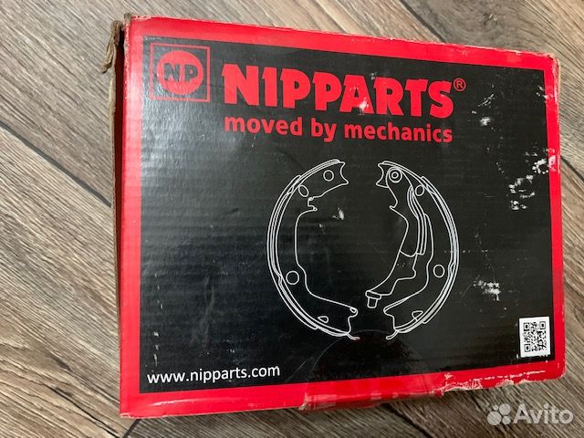 Тормозные колодки задние Nipparts 3500324