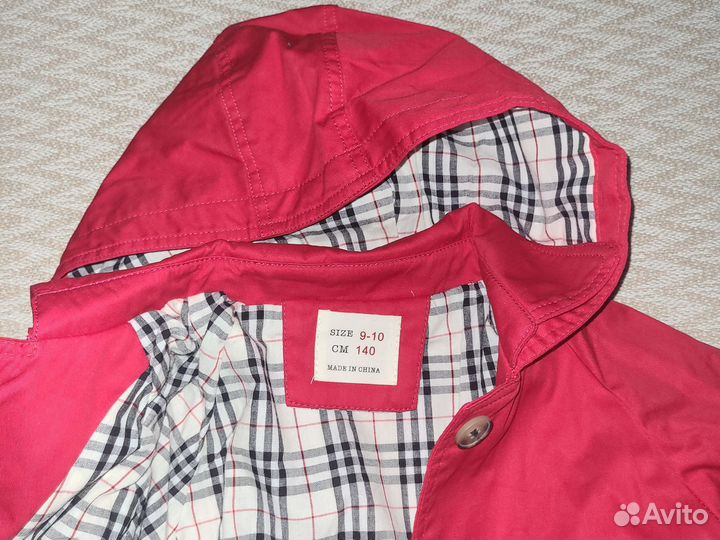 Плащ для девочки новый 134