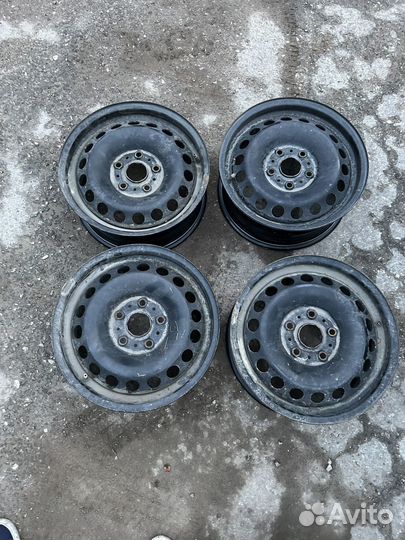 Диски r 15 штампованные на skoda octavia