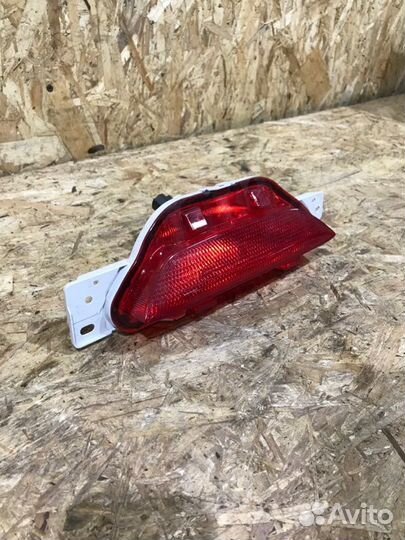 Фонарь противотуманный Toyota C-Hr