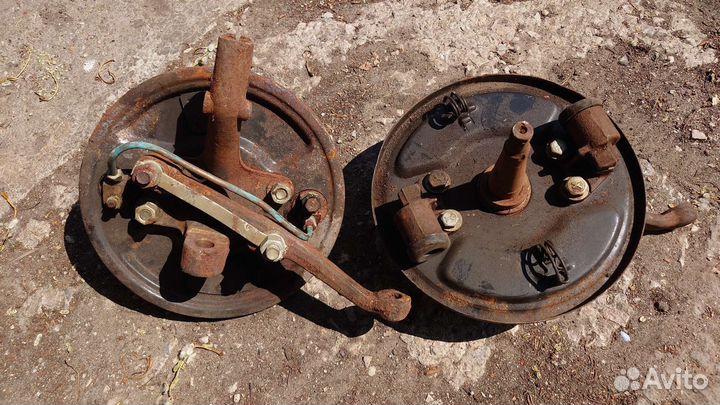 Кулак поворотный москвич 408 412 под барабаны