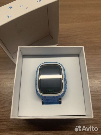 Детские часы с gps от киндер сюрприз