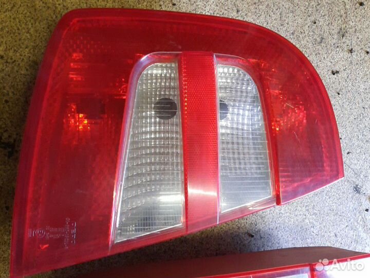 Фонарь задний правый Skoda Fabia 1 1999-2007