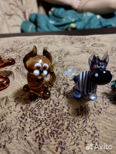 Фигурки из стекла маленькие