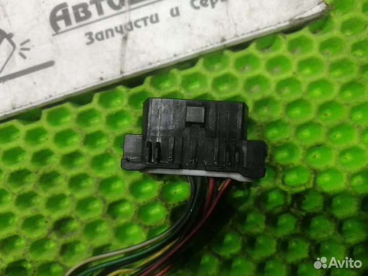 Разъём диагностический OBD2 Nissan Primera P12