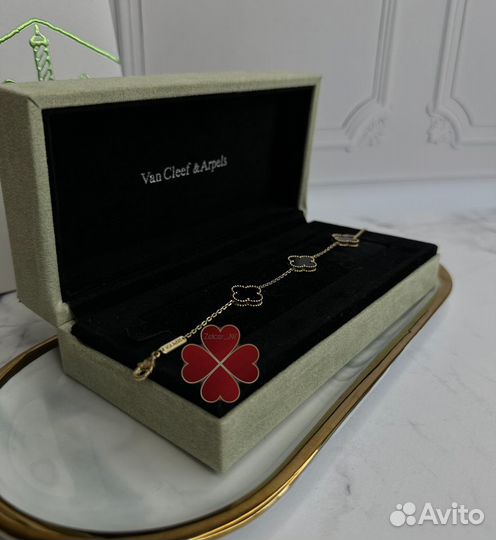 Браслет Ван Клиф Van cleef золотой клевер оникс