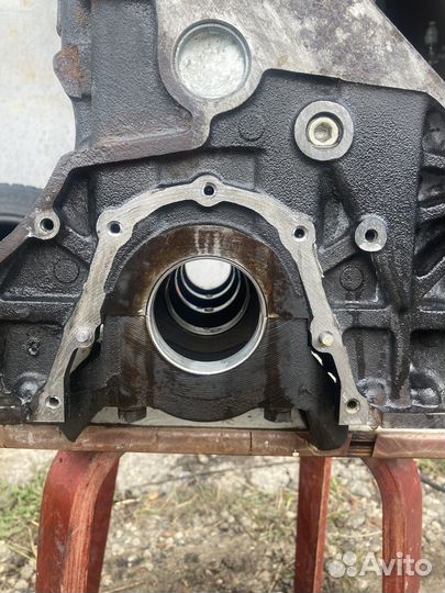 Блок двигатель 4g63