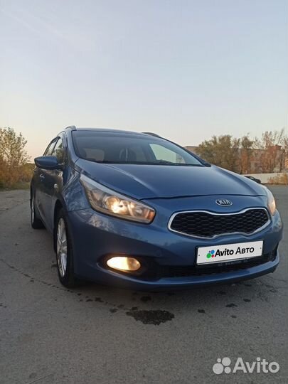 Kia Ceed 1.6 AT, 2013, 192 000 км