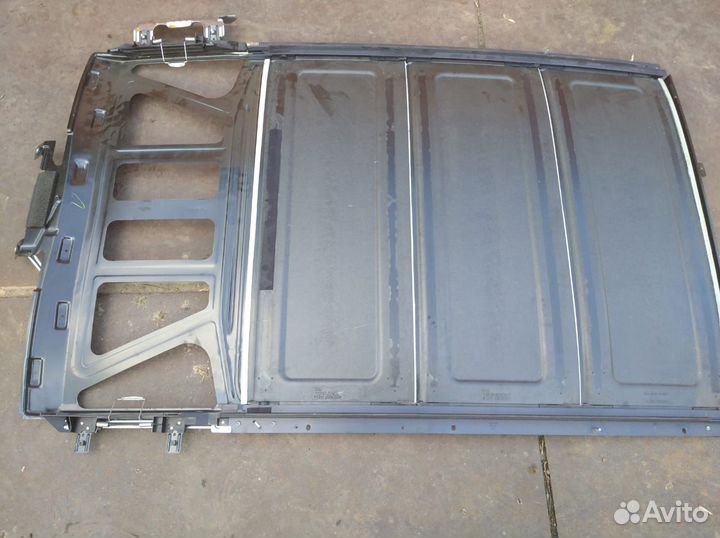 Люк панорамы Nissan Qashqai J10