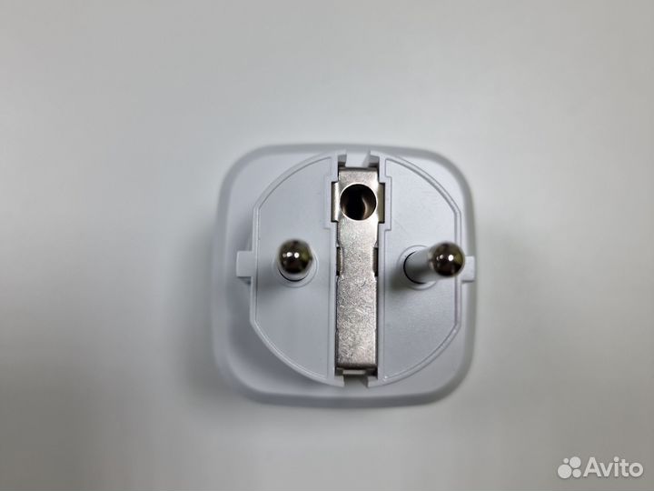 Умная розетка 220В 20А Zigbee 3.0