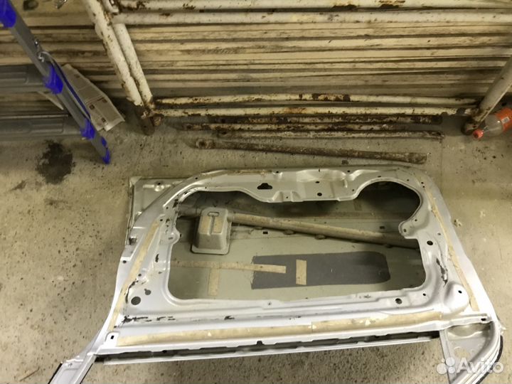 Дверь передняя правая Kia Cerato