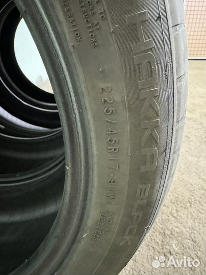 Nokian Tyres Hakka Black 225/45 R17