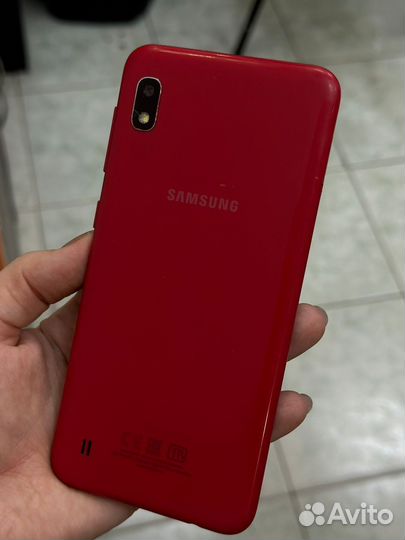 Samsung Galaxy A10, 2/32 ГБ