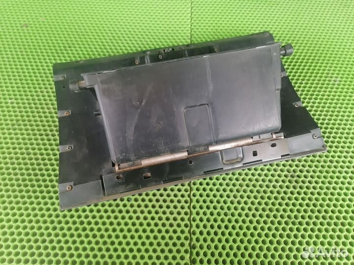 Бардачек Киа Спортедж 1