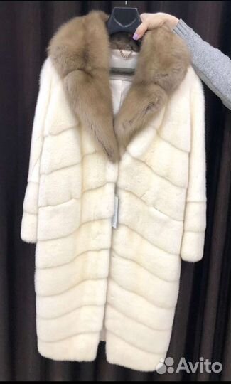 Шуба норковая, воротник соболь, размер М