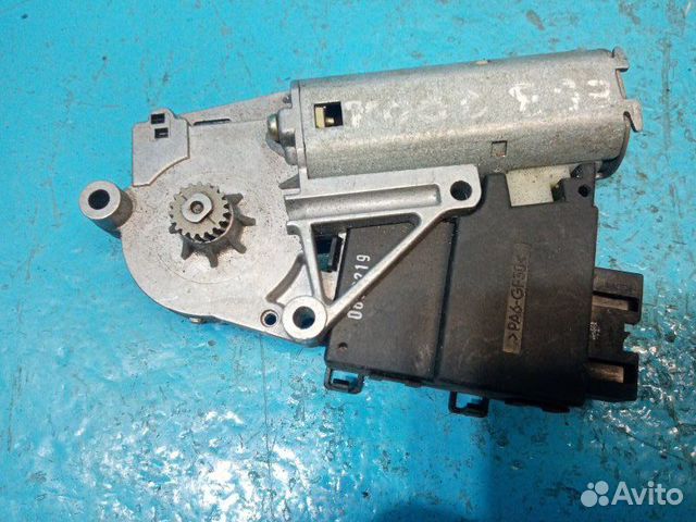 Моторчик люка Bmw X5 E53