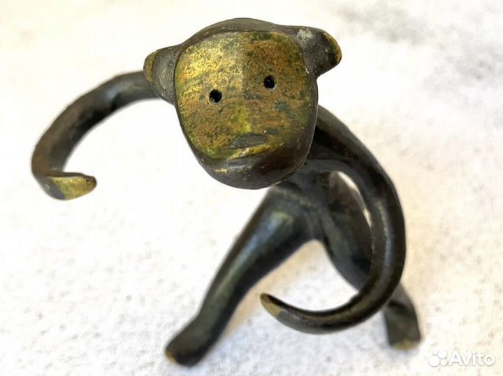 Обезьянка латунь