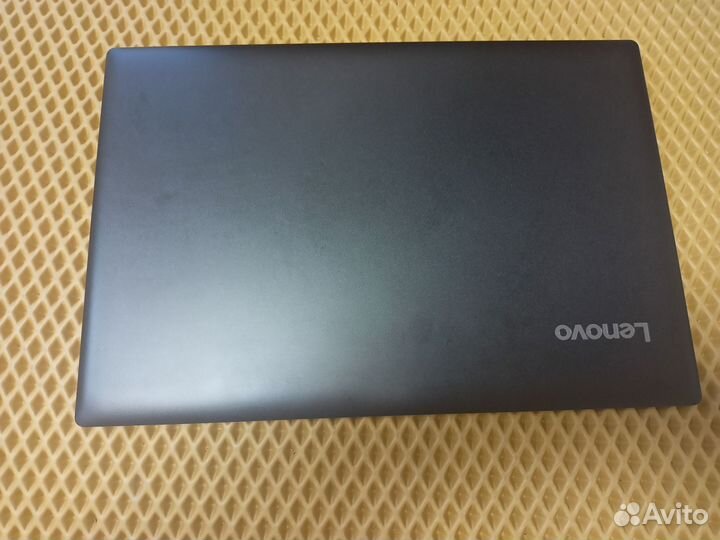 Игровой Lenovo i3 6006u/8gb ddr4/gt 920m 2 gb/SSD