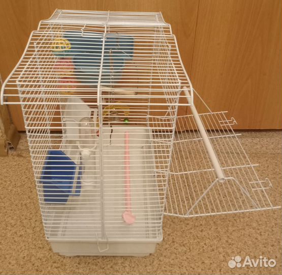 Клетка для попугаев (мелких птиц)