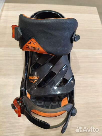 Крепления для сноуборда salomon rhythm L