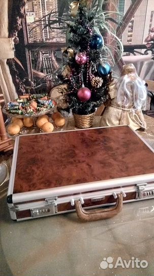 Продам столовый набор ножей и вилок Millerhaus