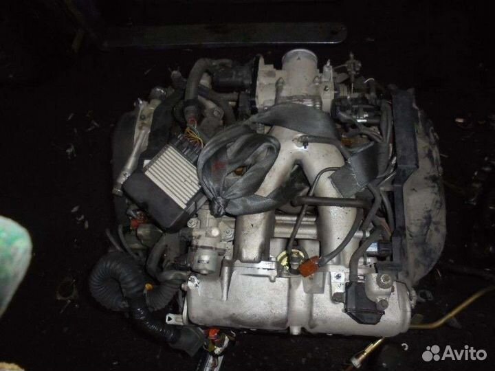 Двигатель Toyota Crown Majesta JZS177 2JZ-FSE