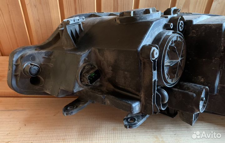 Передняя левая фара от kia cerato 3