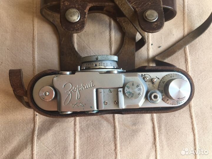 Плёночный фотоаппарат Зоркий