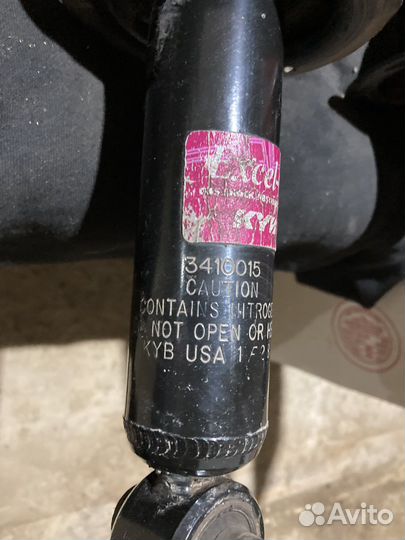 Амортизаторы задние Subaru Forester SJ