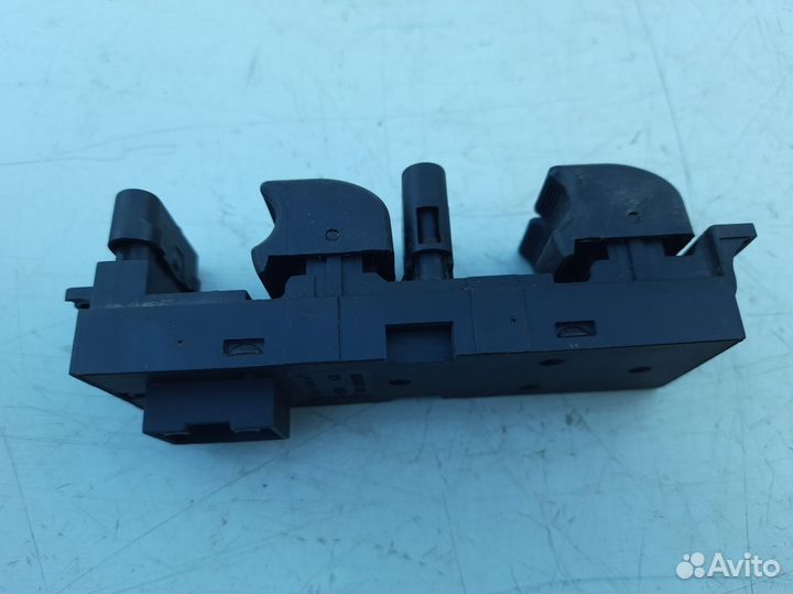 Блок управления стеклоподъемниками Chery Tiggo T11