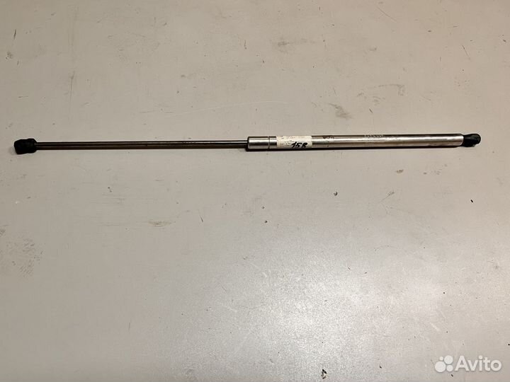 Амортизатор капота passat B5