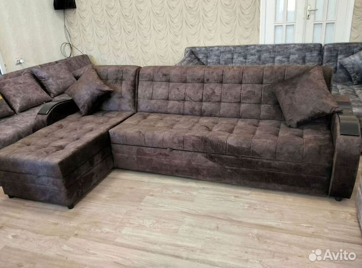Угловой диван раскладной в наличии не б/у