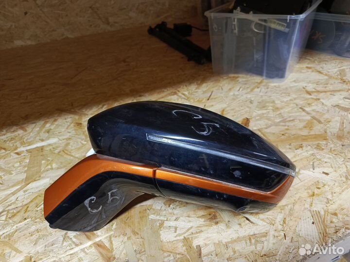 Левое зеркало Omoda C5 8 контактов