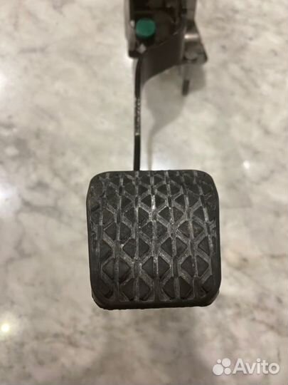 Педаль сцепления Mazda 6 GG / GH