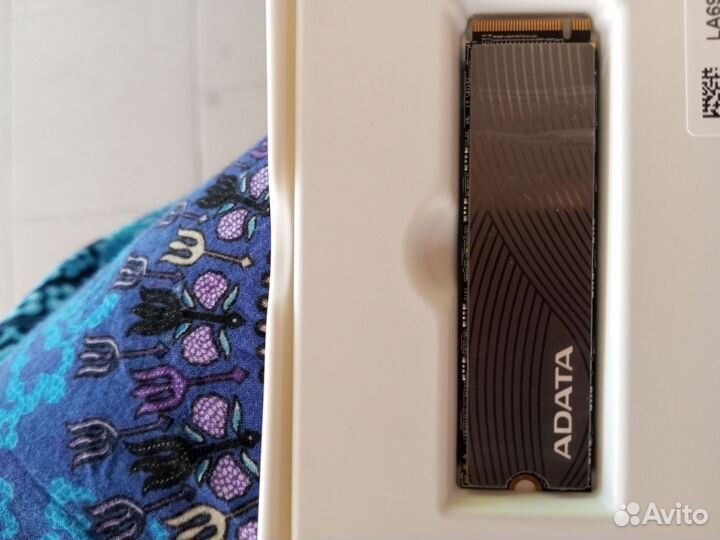 SSD 500gb adata swordfish