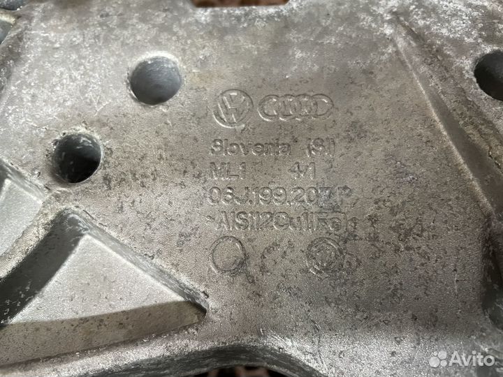 Кронштейн двигателя VAG Gen 3